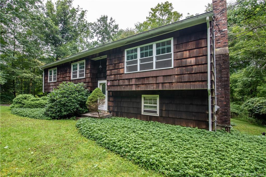 91 Ivy Hills Road Southbury CT 06488