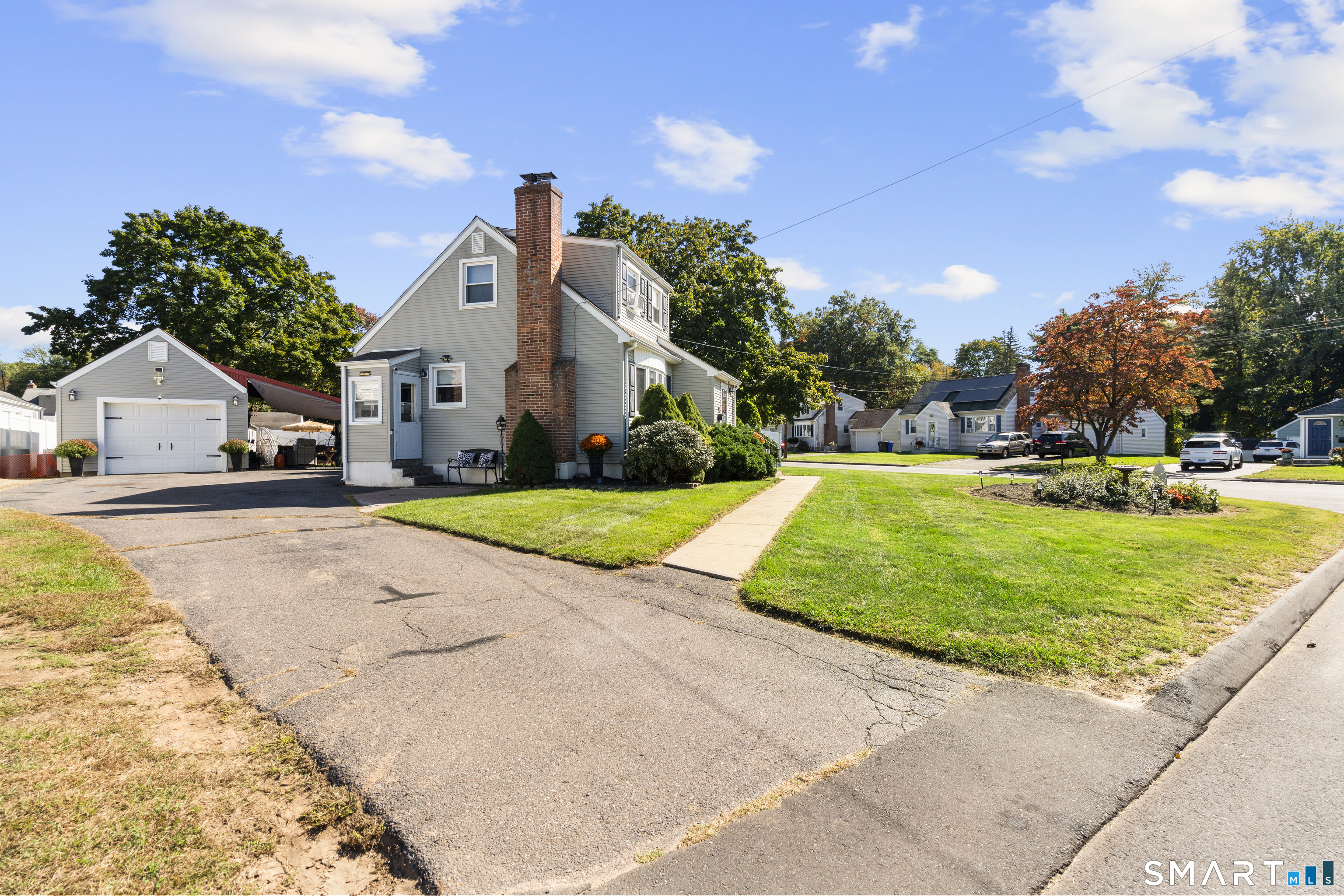 40 Avon Drive East Hartford CT 06118