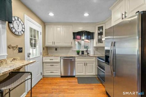 40 Avon Drive East Hartford CT 06118