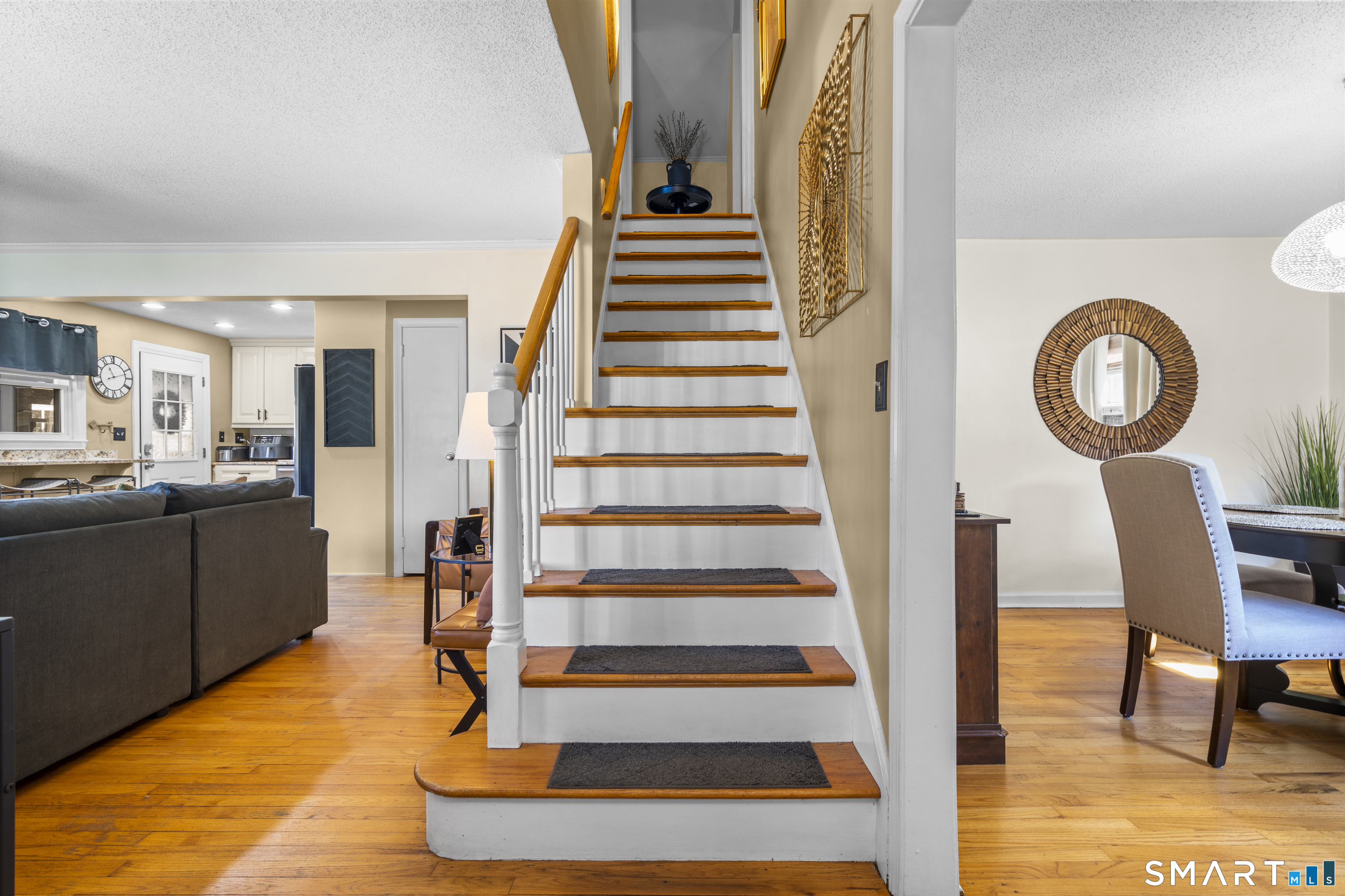 40 Avon Drive East Hartford CT 06118