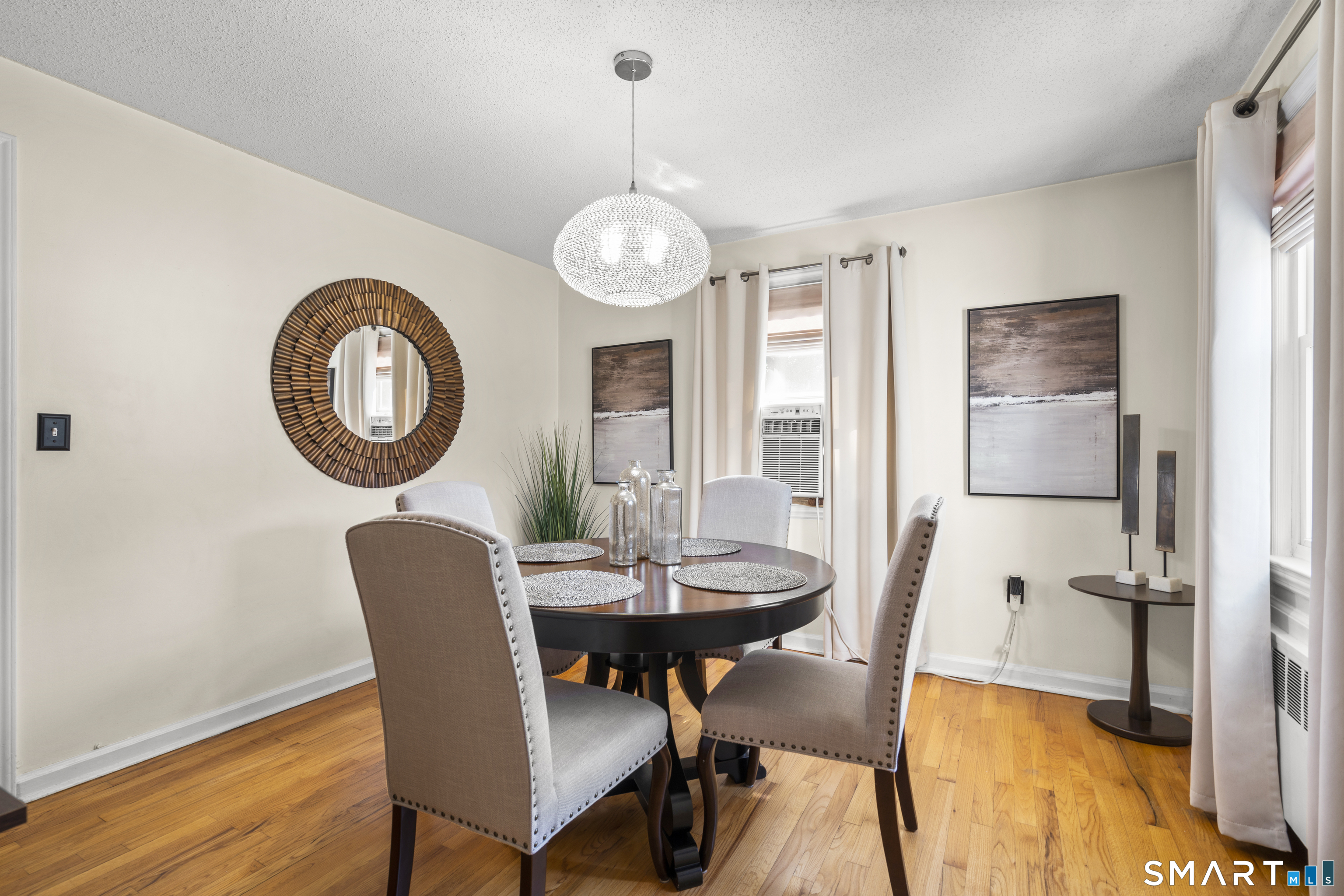 40 Avon Drive East Hartford CT 06118