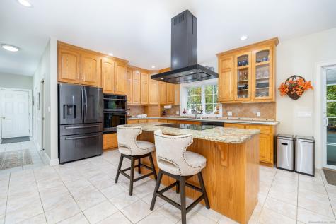 335 Pennwood Place Bristol CT 06010