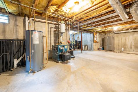 335 Pennwood Place Bristol CT 06010