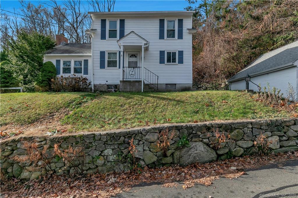 70 Melbourne Court Naugatuck CT 06770