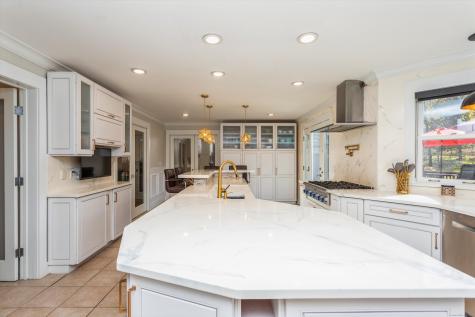 1 Rajcula Farm Road Brookfield CT 06804