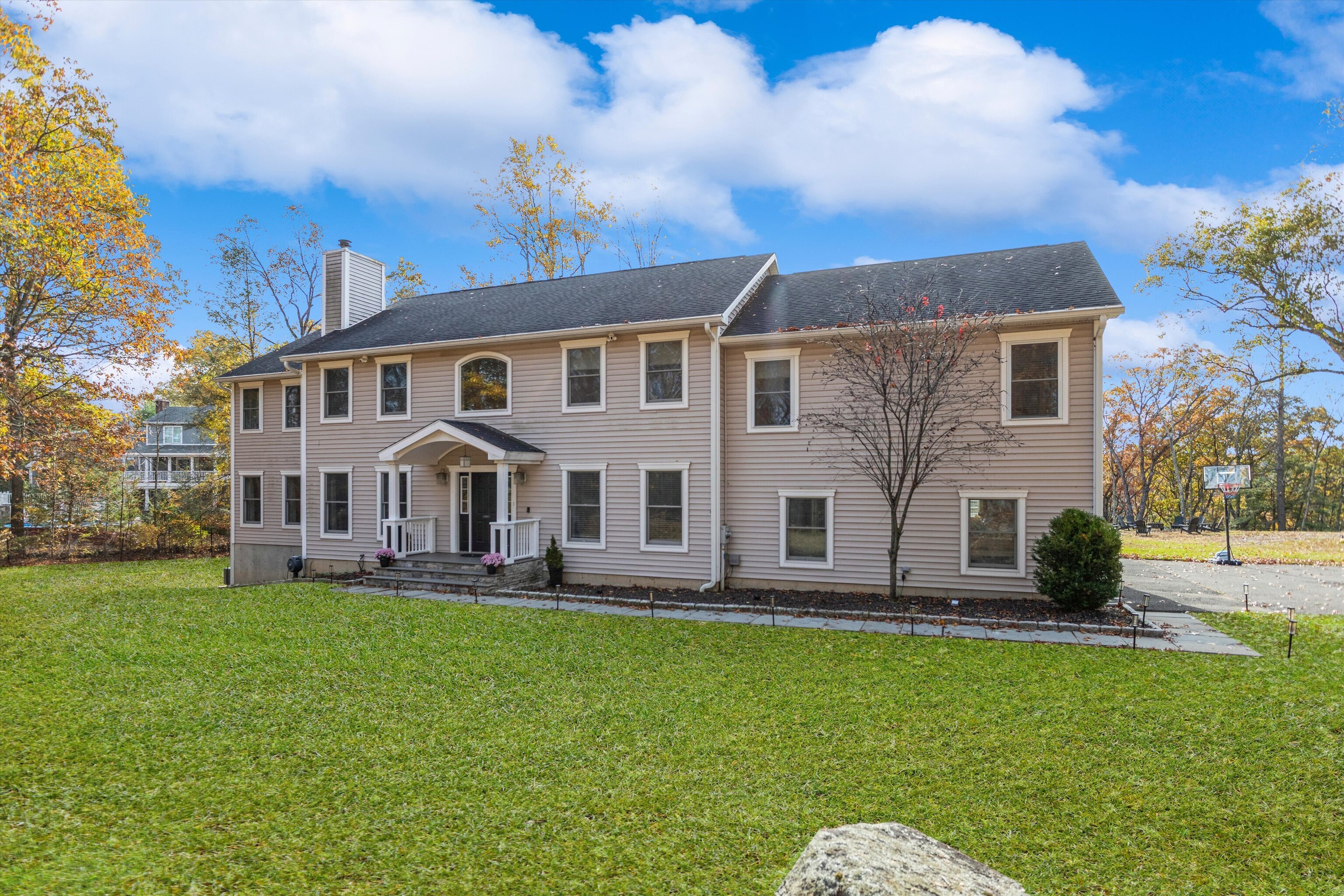 1 Rajcula Farm Road Brookfield CT 06804