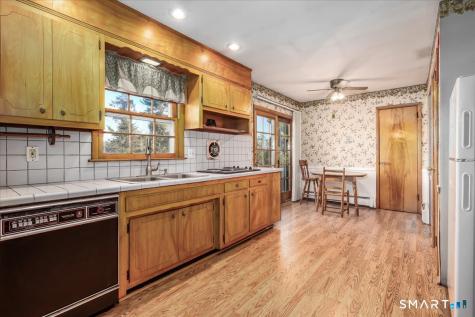 9 Kendall East Terrace Danbury CT 06811