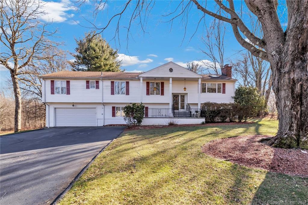 27 Brookhedge Road Trumbull CT 06611