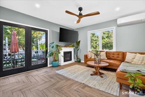 52 Hillside Avenue West Haven CT 06516