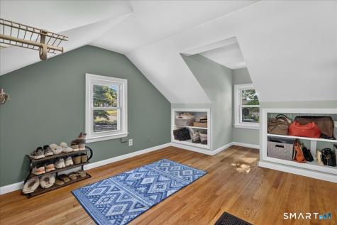52 Hillside Avenue West Haven CT 06516