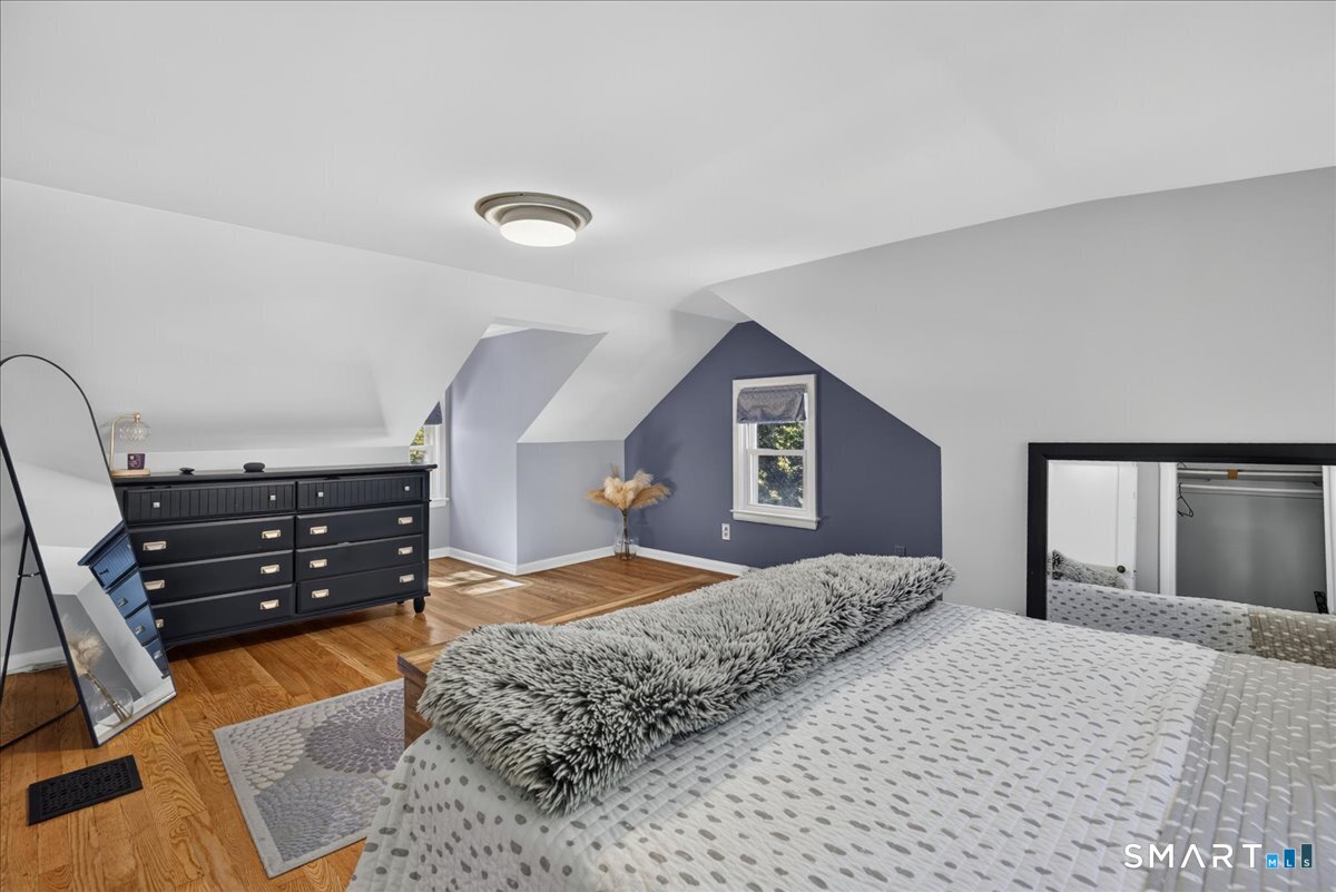 52 Hillside Avenue West Haven CT 06516