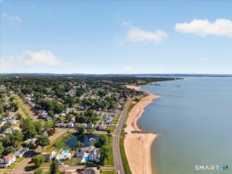 52 Hillside Avenue West Haven CT 06516