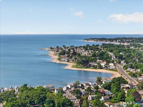 52 Hillside Avenue West Haven CT 06516