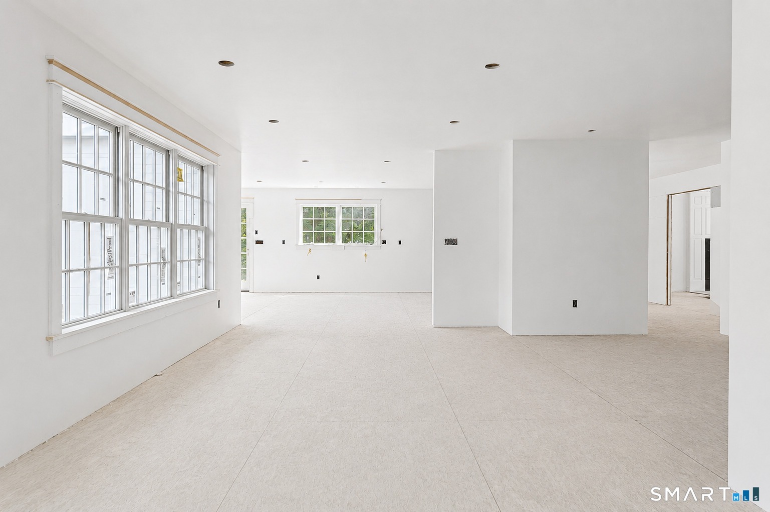 201 Whites Hill Lane Fairfield CT 06824