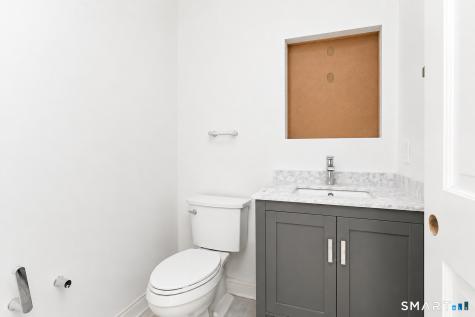 201 Whites Hill Lane Fairfield CT 06824