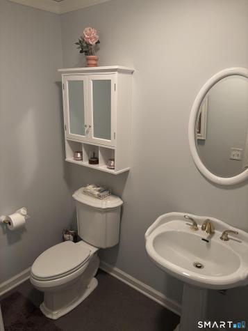 80 Pine Hollow Drive Middlebury CT 06762