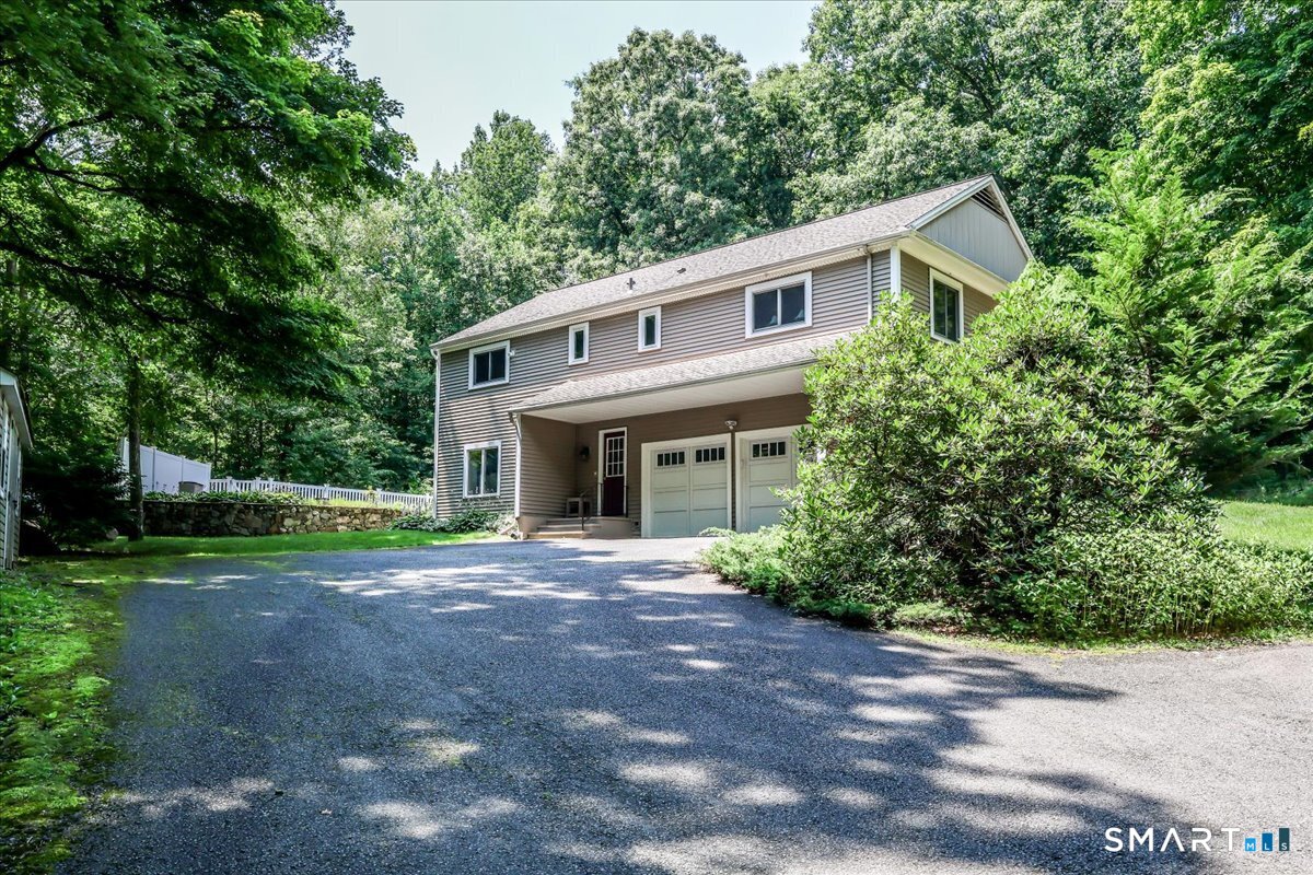 80 Pine Hollow Drive Middlebury CT 06762