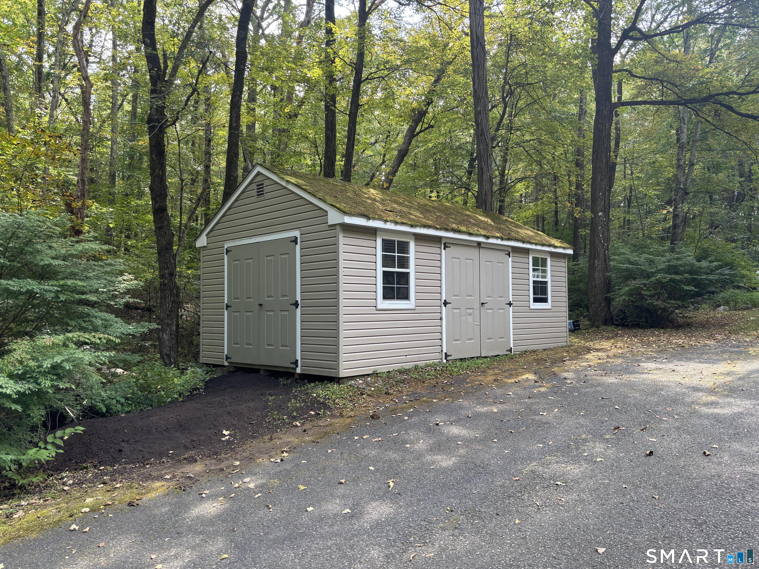 80 Pine Hollow Drive Middlebury CT 06762