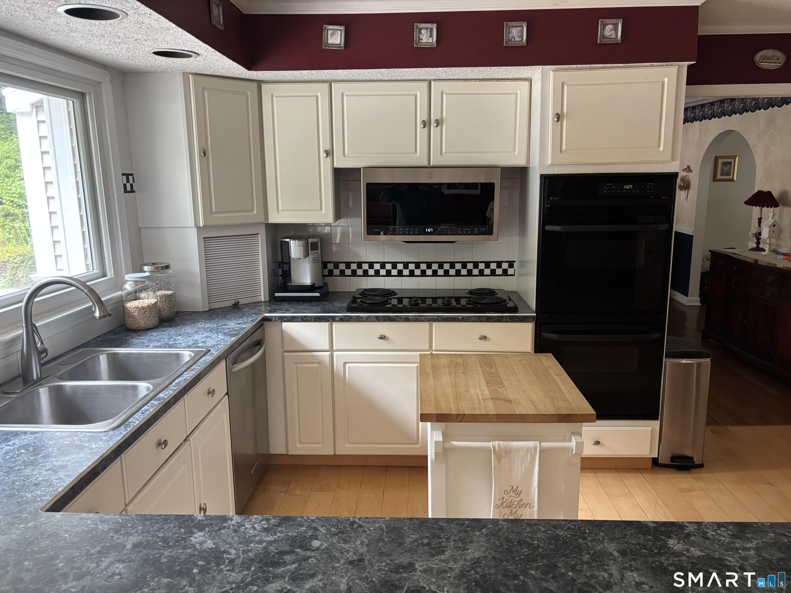80 Pine Hollow Drive Middlebury CT 06762