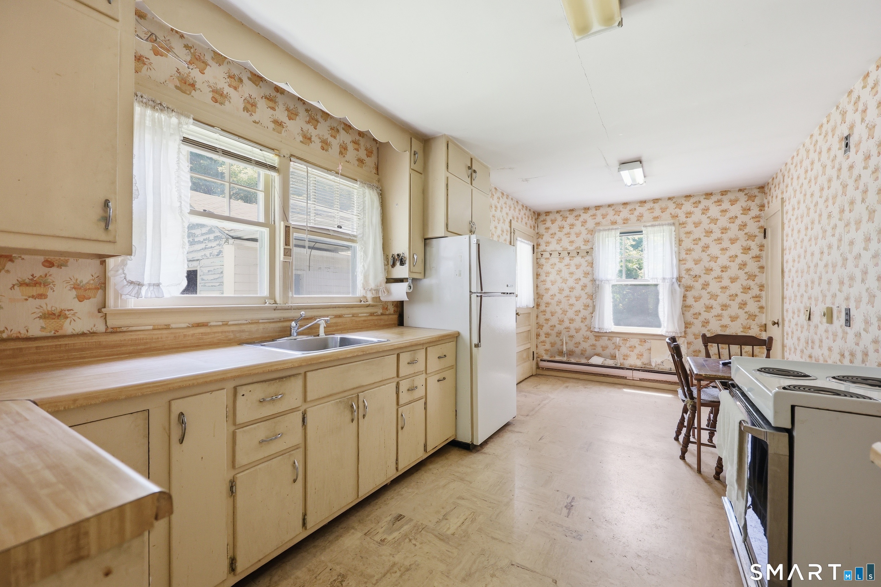 51 Marjorie Circle Hebron CT 06248