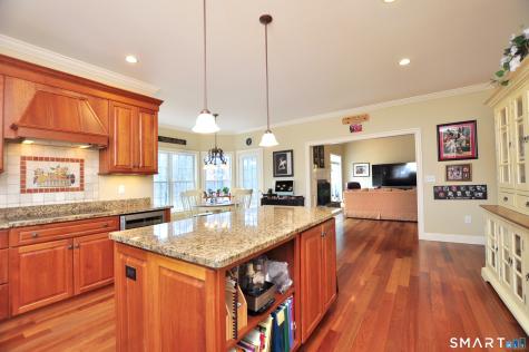 120 Old Hayrake Lane New Milford CT 06776