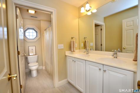 120 Old Hayrake Lane New Milford CT 06776