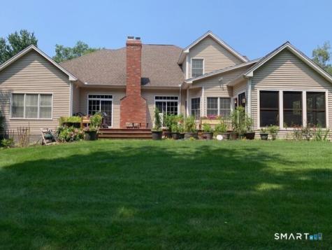 120 Old Hayrake Lane New Milford CT 06776