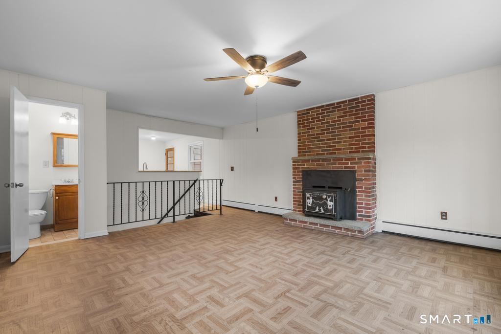 246 Bucks Hill Road Waterbury CT 06704