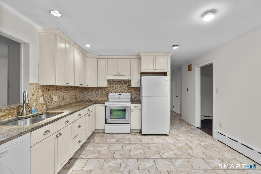 246 Bucks Hill Road Waterbury CT 06704