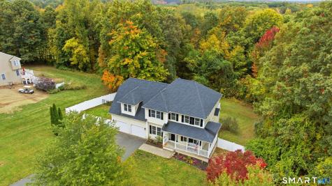 18 Tree Top Lane East Windsor CT 06016