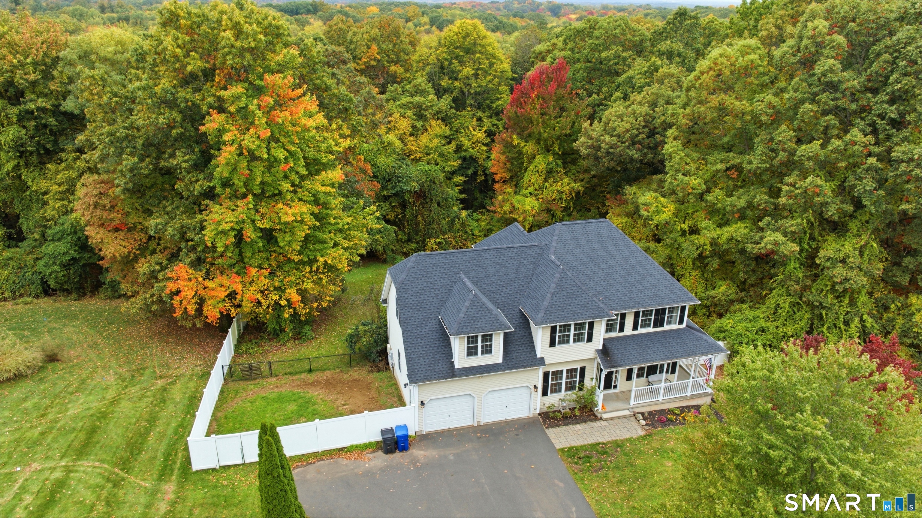 18 Tree Top Lane East Windsor CT 06016