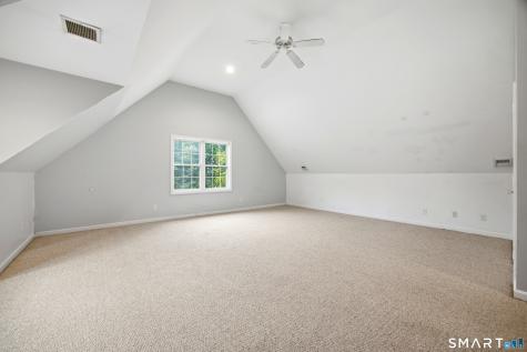 18 Tree Top Lane East Windsor CT 06016