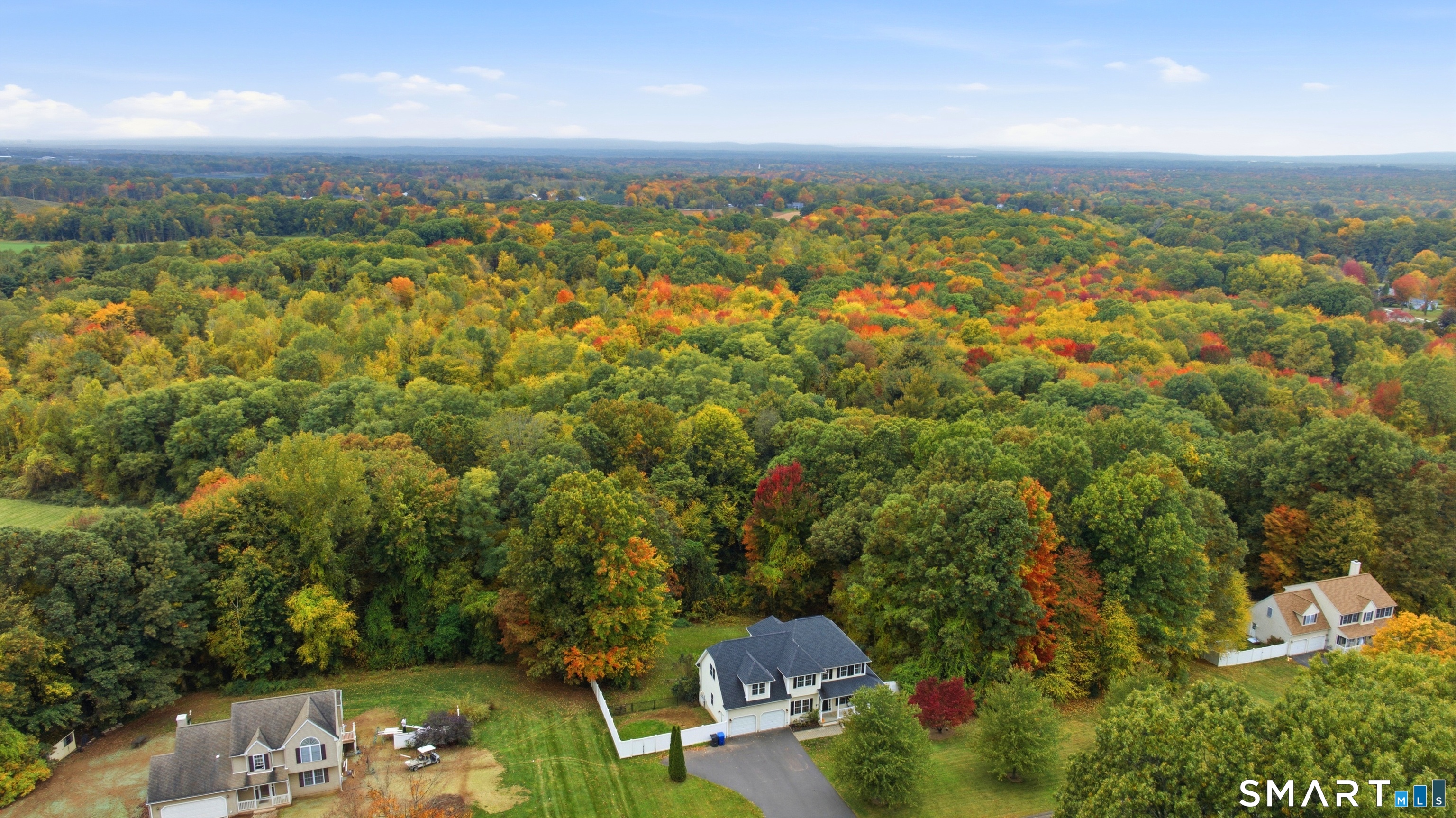 18 Tree Top Lane East Windsor CT 06016