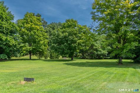 11 Bradfield Drive Somers CT 06071