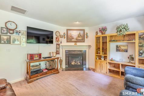 4 Aspen Place Windham CT 06226