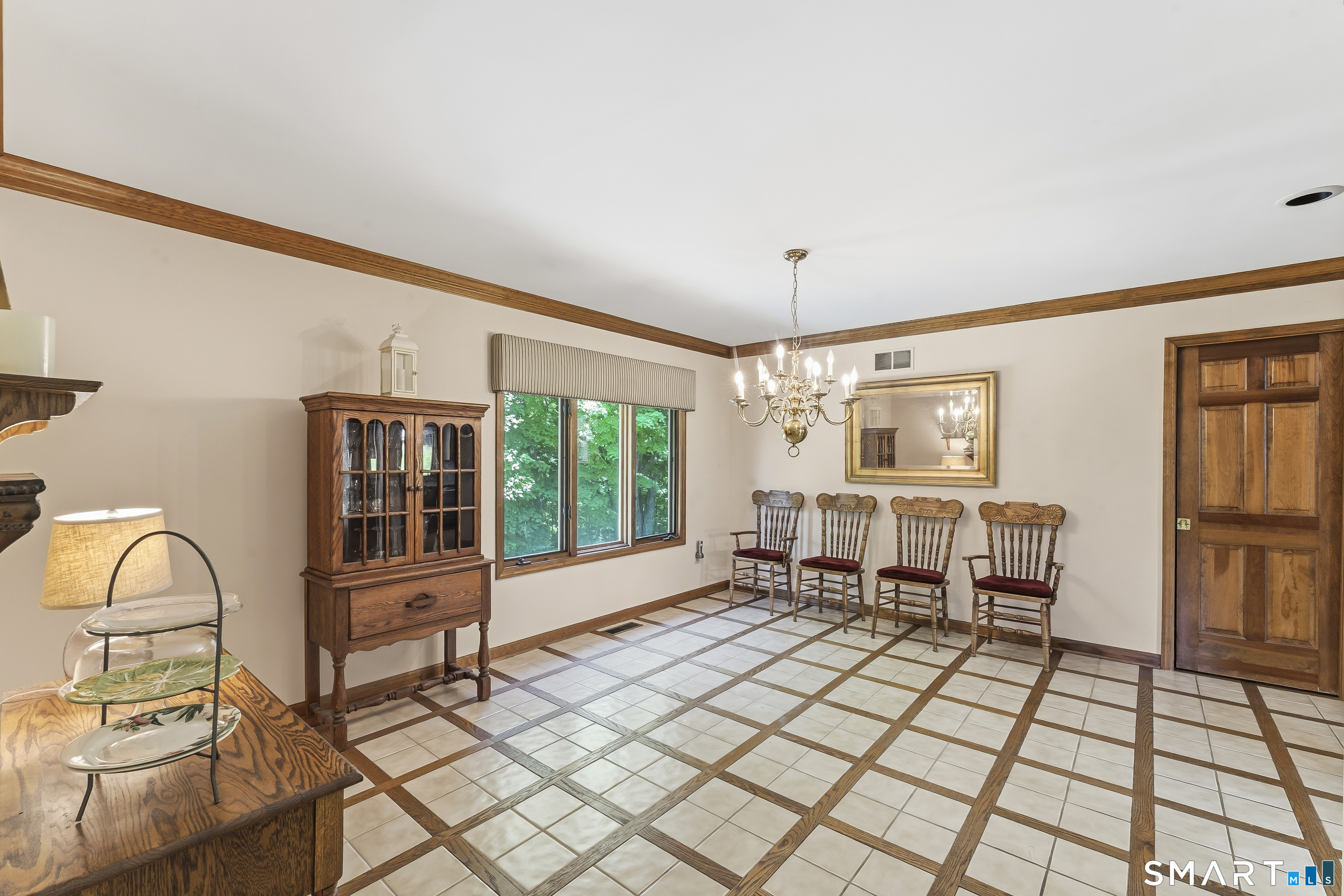 16 Palestine Road Newtown CT 06470