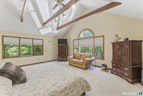 16 Palestine Road Newtown CT 06470