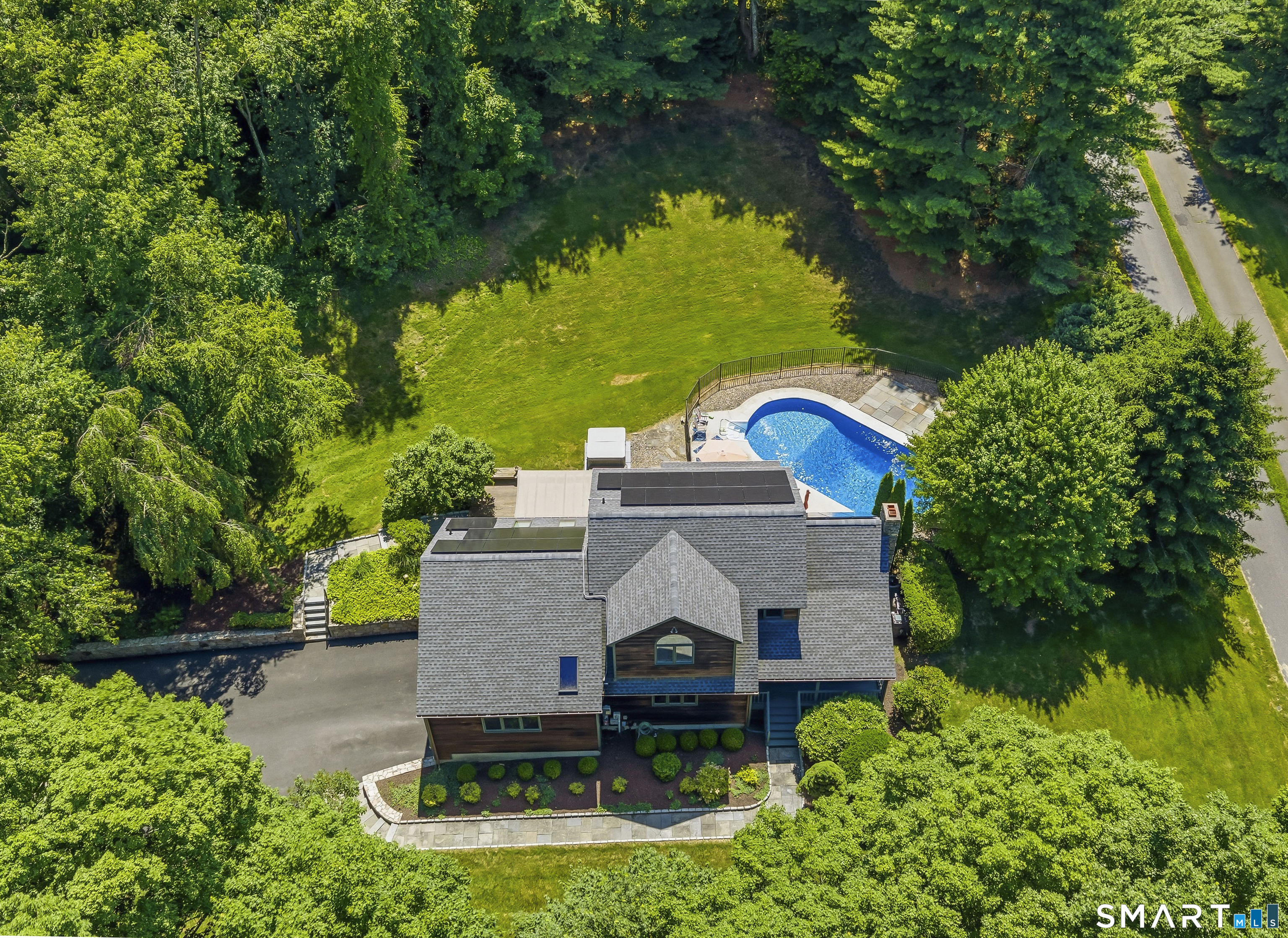 16 Palestine Road Newtown CT 06470