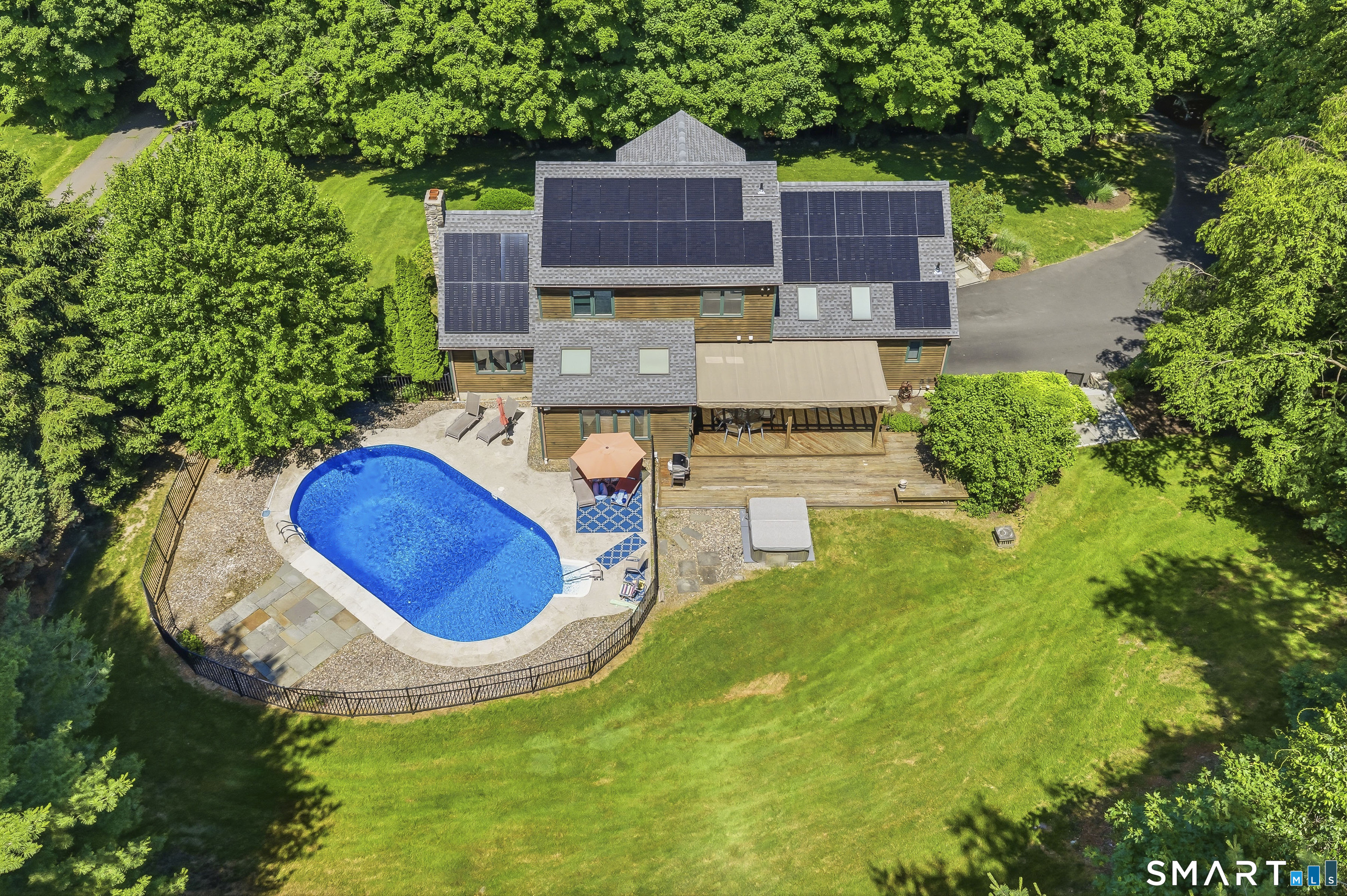 16 Palestine Road Newtown CT 06470