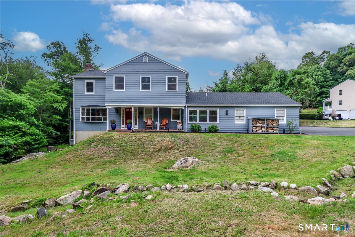 8 White Pine Drive Brookfield CT 06804