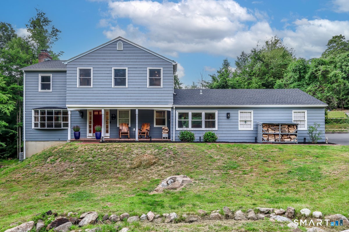 8 White Pine Drive Brookfield CT 06804