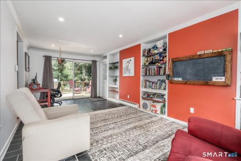 8 White Pine Drive Brookfield CT 06804
