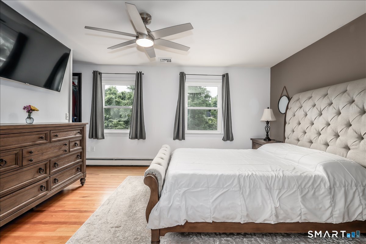 8 White Pine Drive Brookfield CT 06804