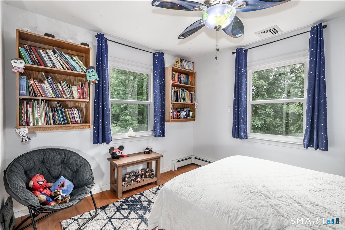8 White Pine Drive Brookfield CT 06804