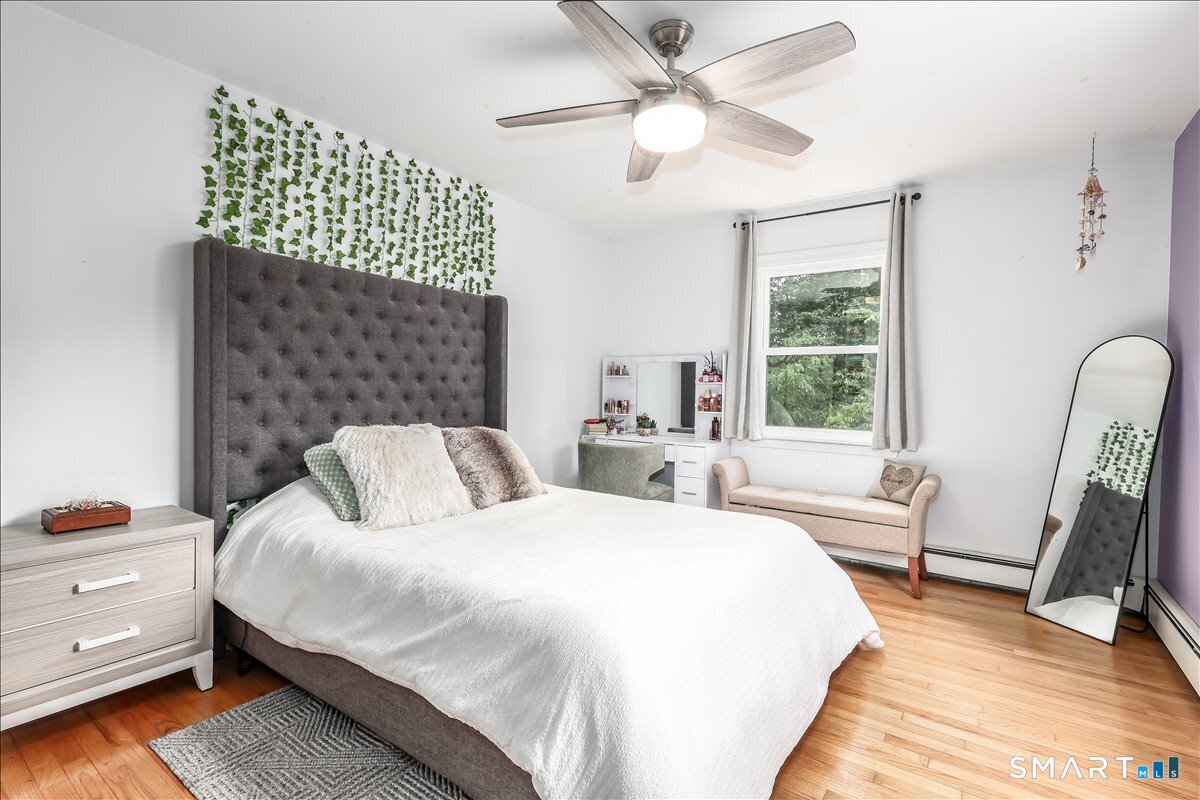 8 White Pine Drive Brookfield CT 06804