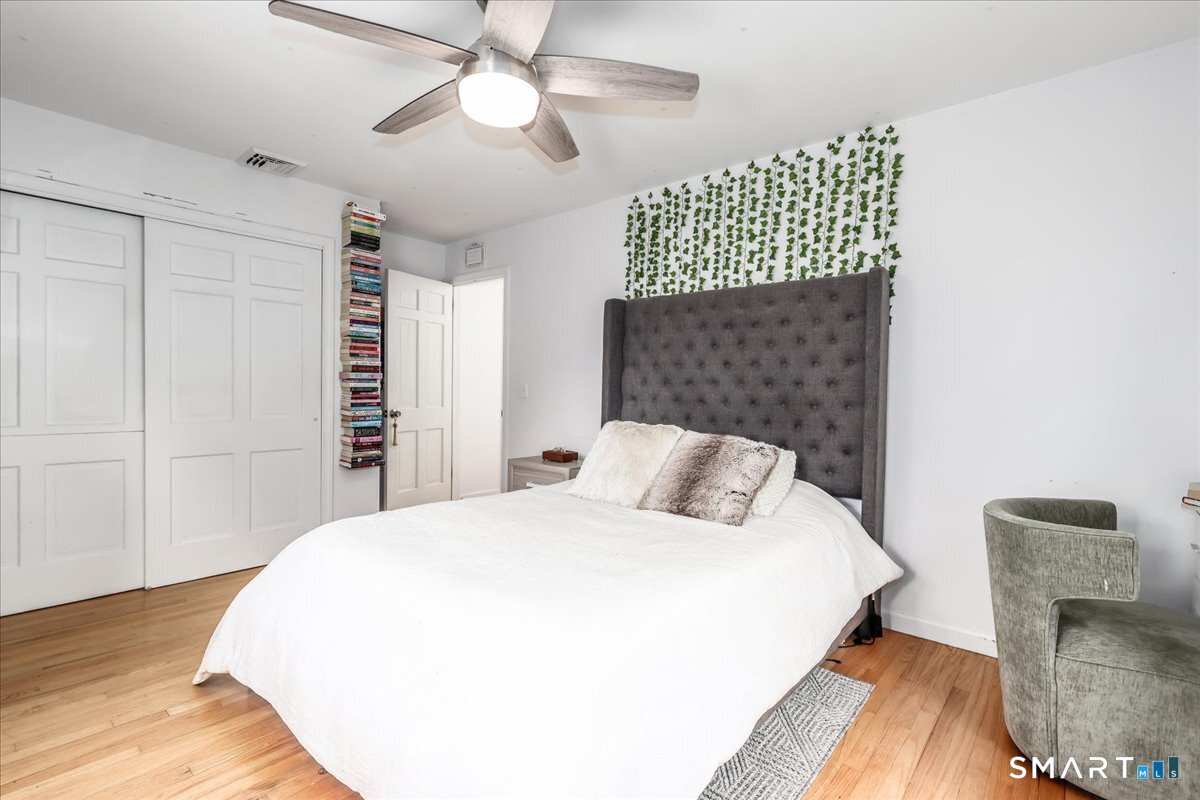8 White Pine Drive Brookfield CT 06804