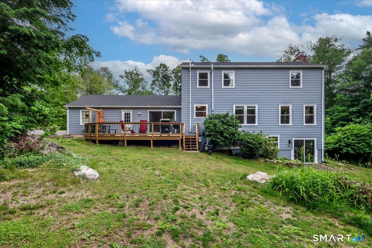 8 White Pine Drive Brookfield CT 06804