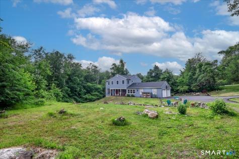 8 White Pine Drive Brookfield CT 06804