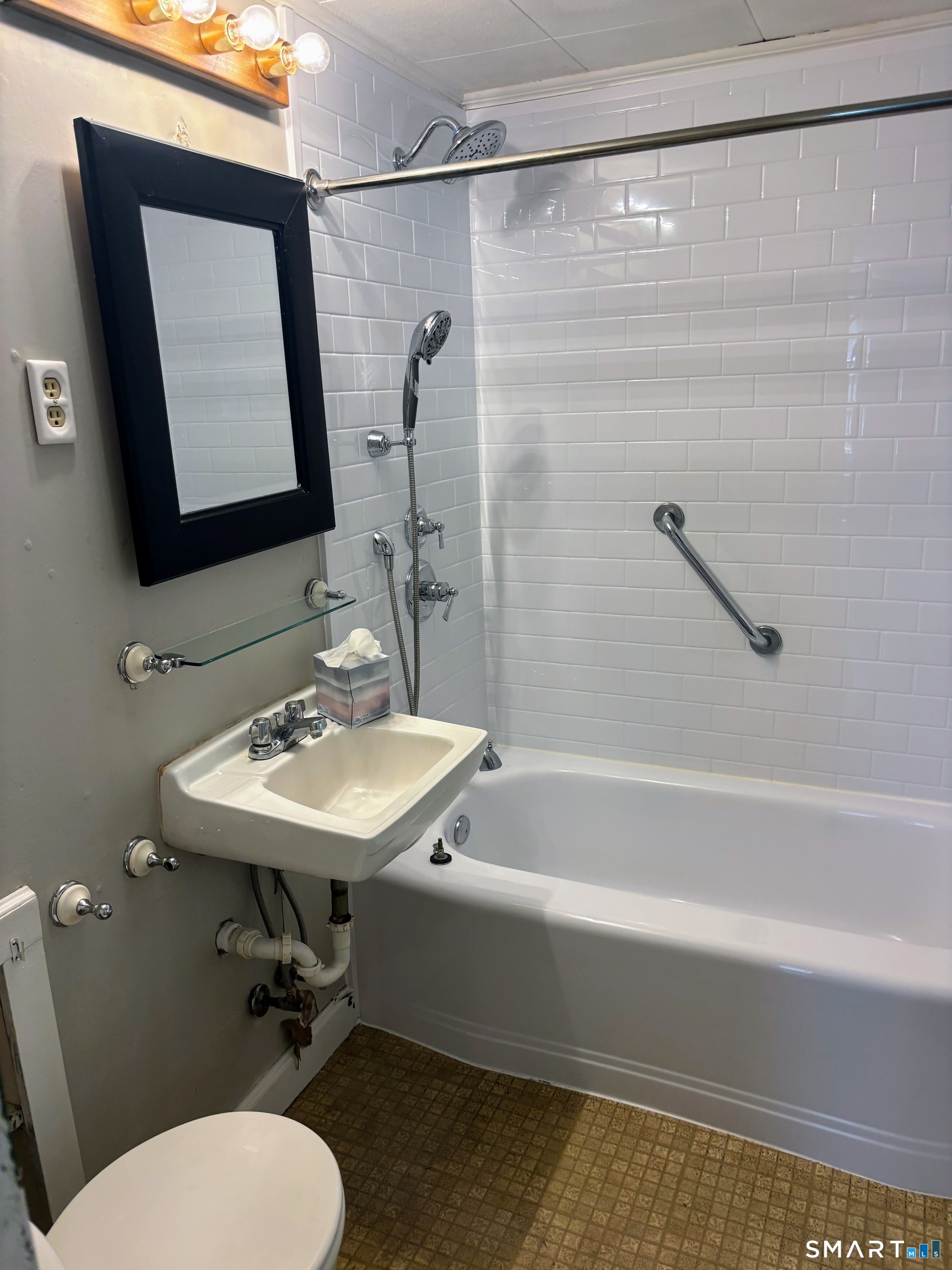 13 Lynn Road Essex CT 06442