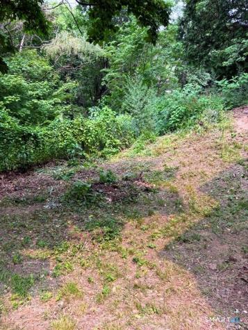 17&21 Winter Avenue Deep River CT 06417